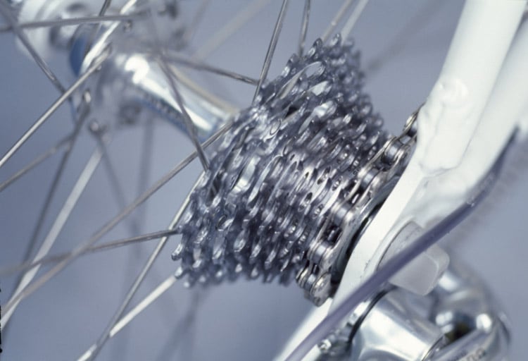 製品の歴史 - SHIMANO ULTEGRA | シマノ 製品の歴史 - SHIMANO ULTEGRA | シマノ