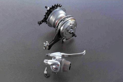 製品の歴史 - SHIMANO NEXUS | シマノ