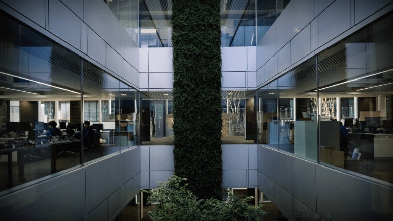 10年後の世界に感動を届けるために